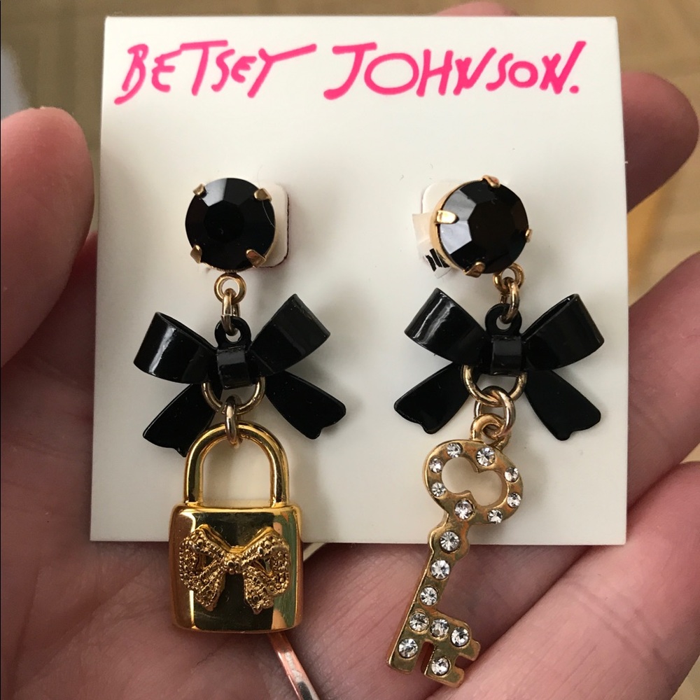 Betsey Johnson Lock & Key earrings